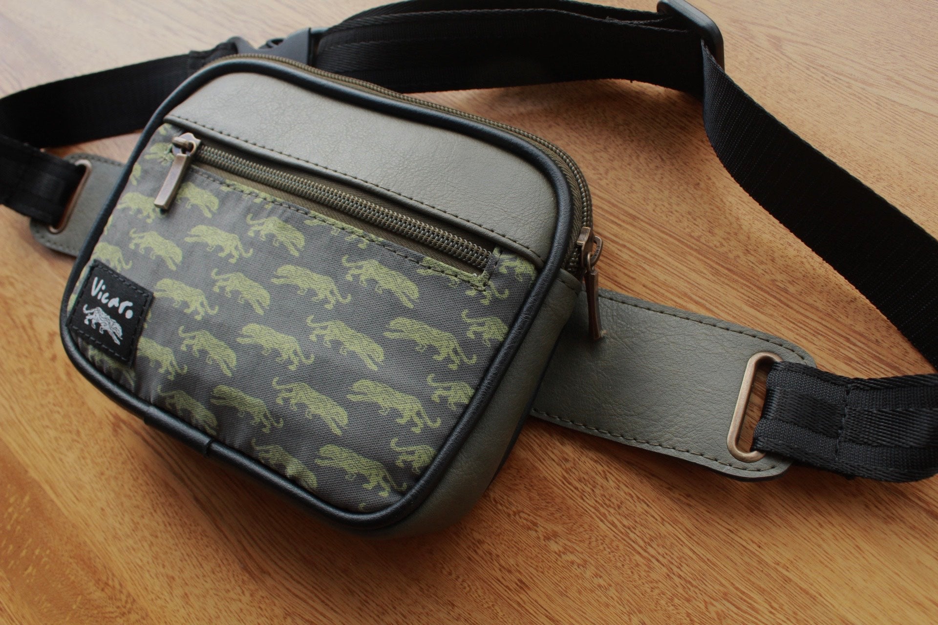 Hip Packs / Canguros