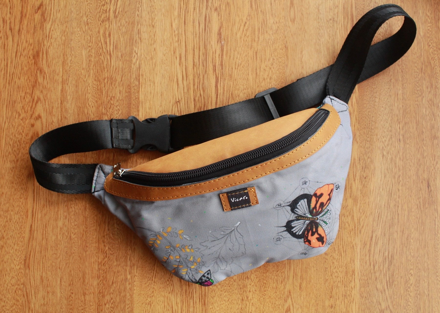 Hip packs / Canguros