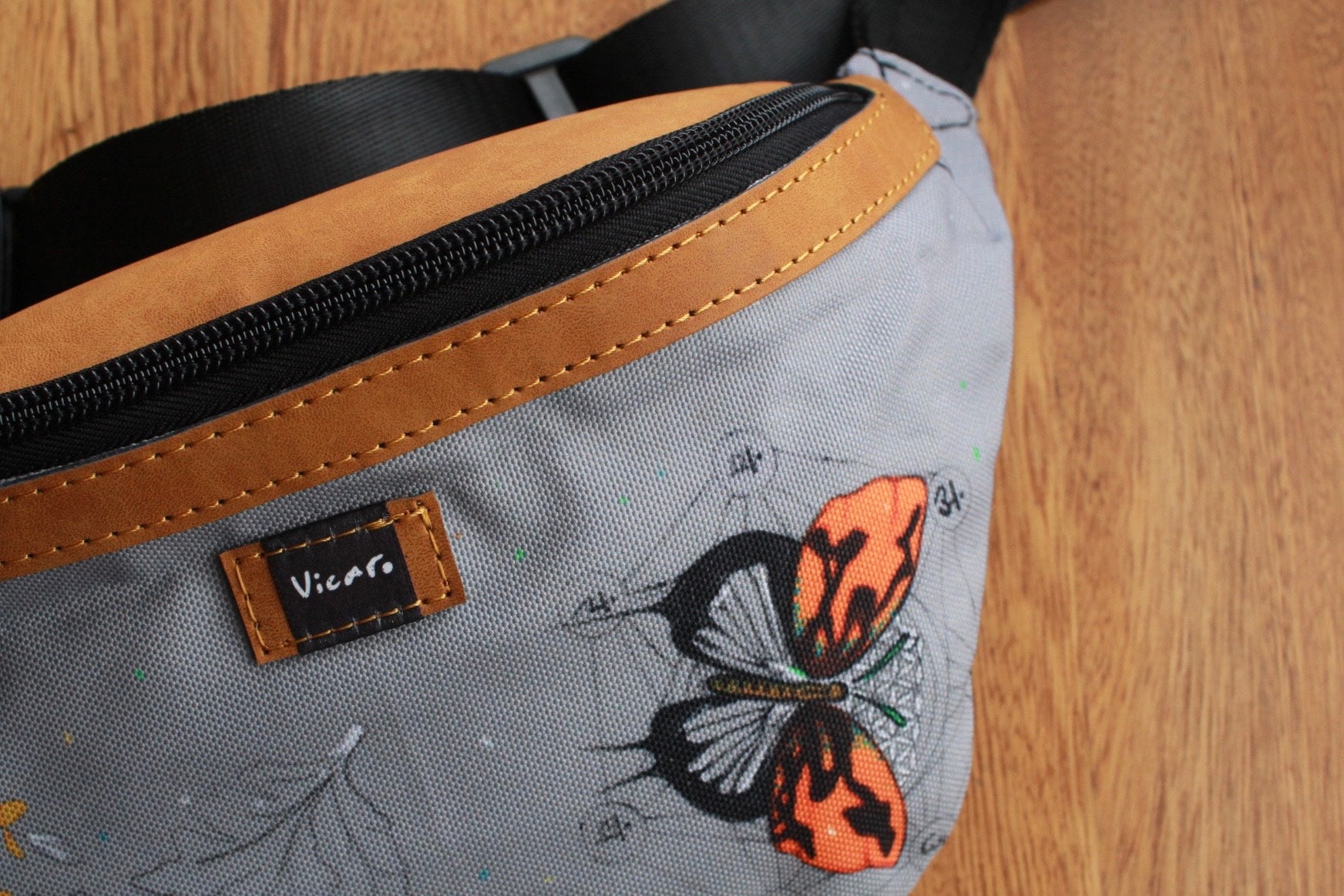 Hip packs / Canguros