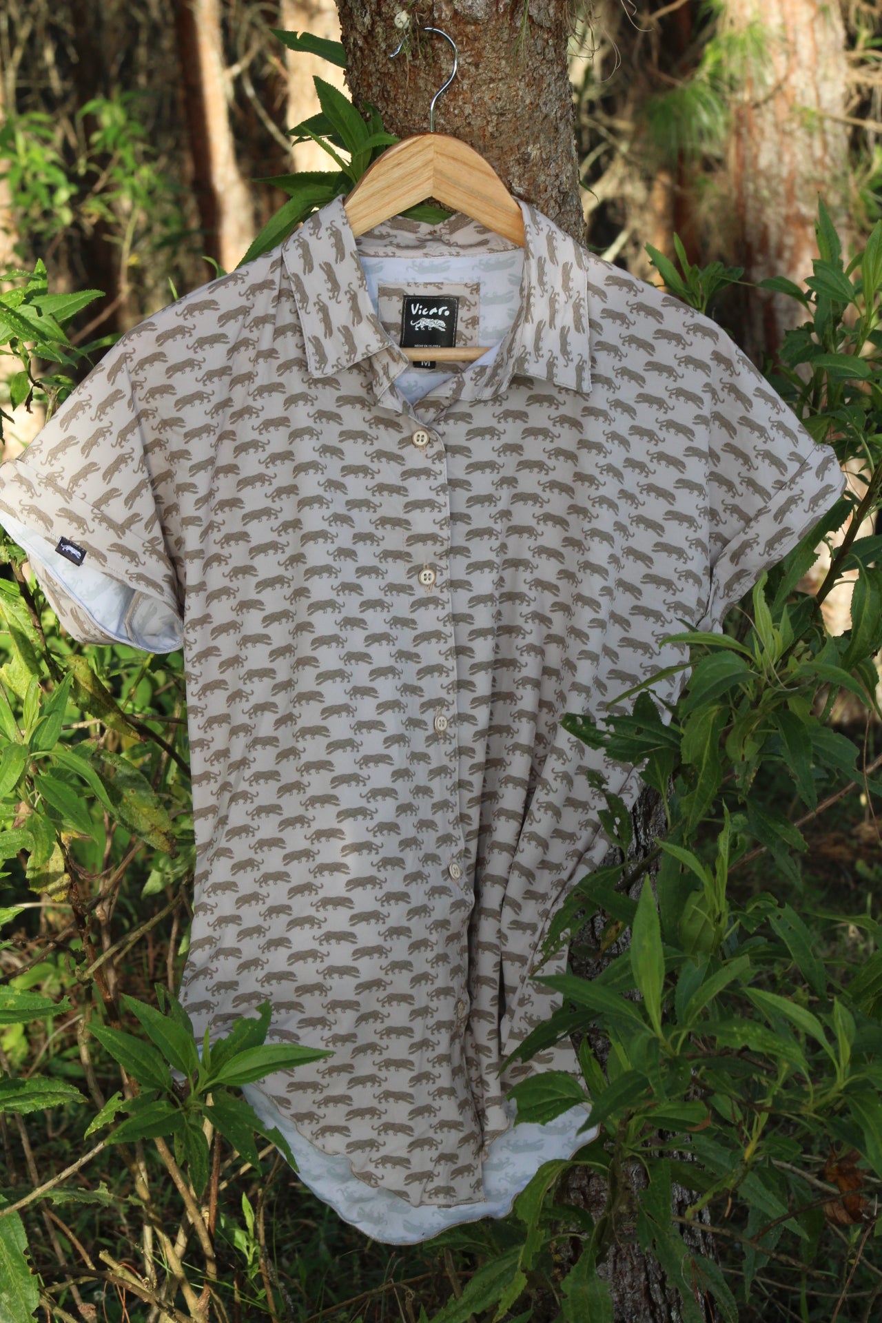 Camisa Jaguar Beige Mujer