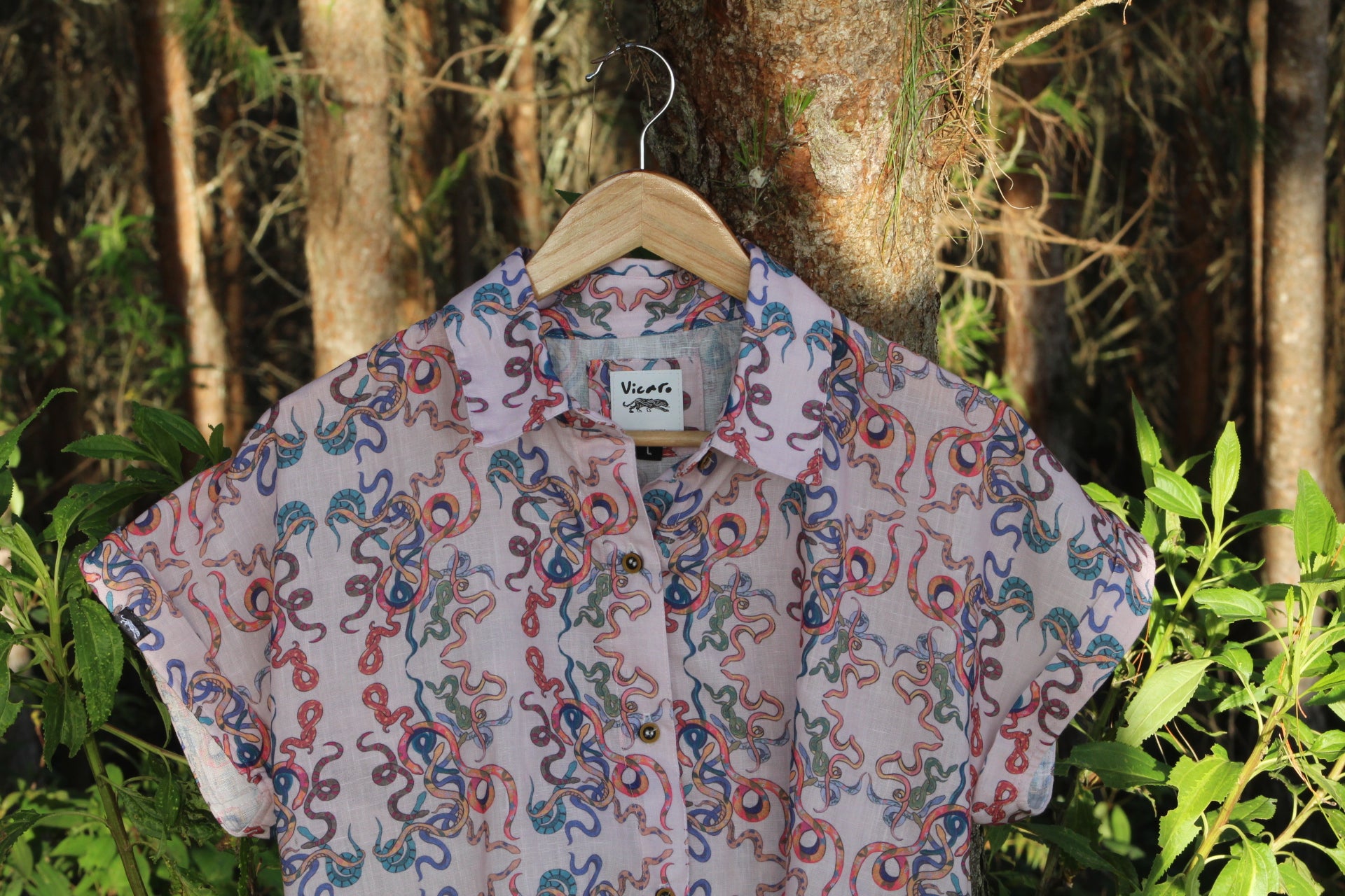 Camisa Serpientes Multicolor Mujer