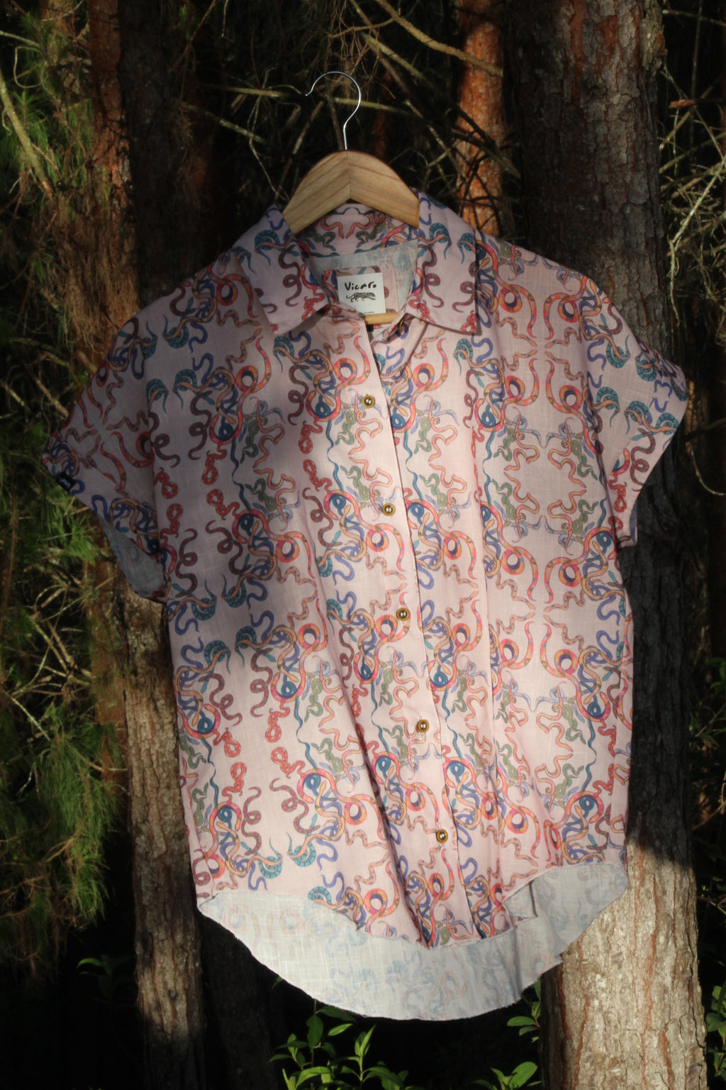 Camisa Serpientes Multicolor Mujer
